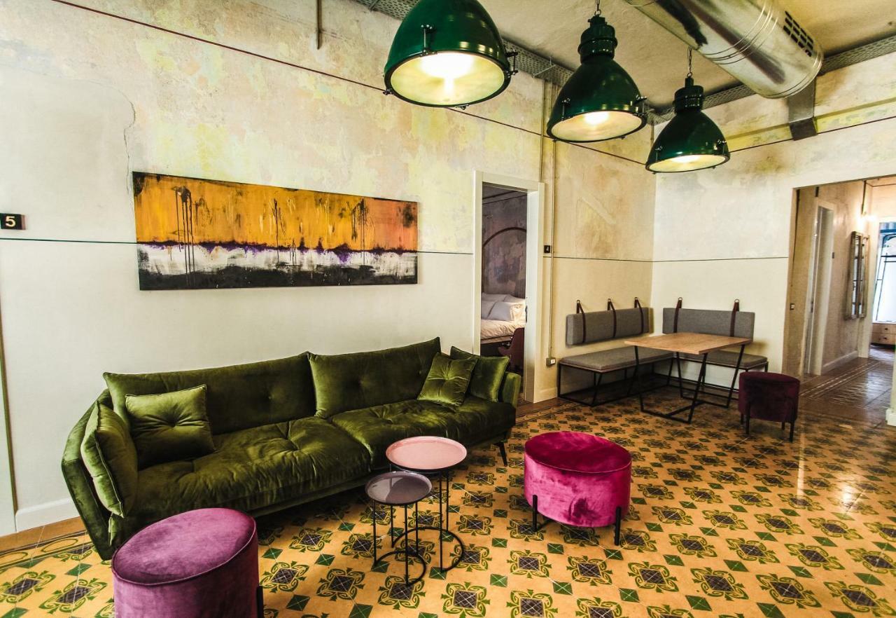 Jojo Tlv Hotel Тел Авив Екстериор снимка