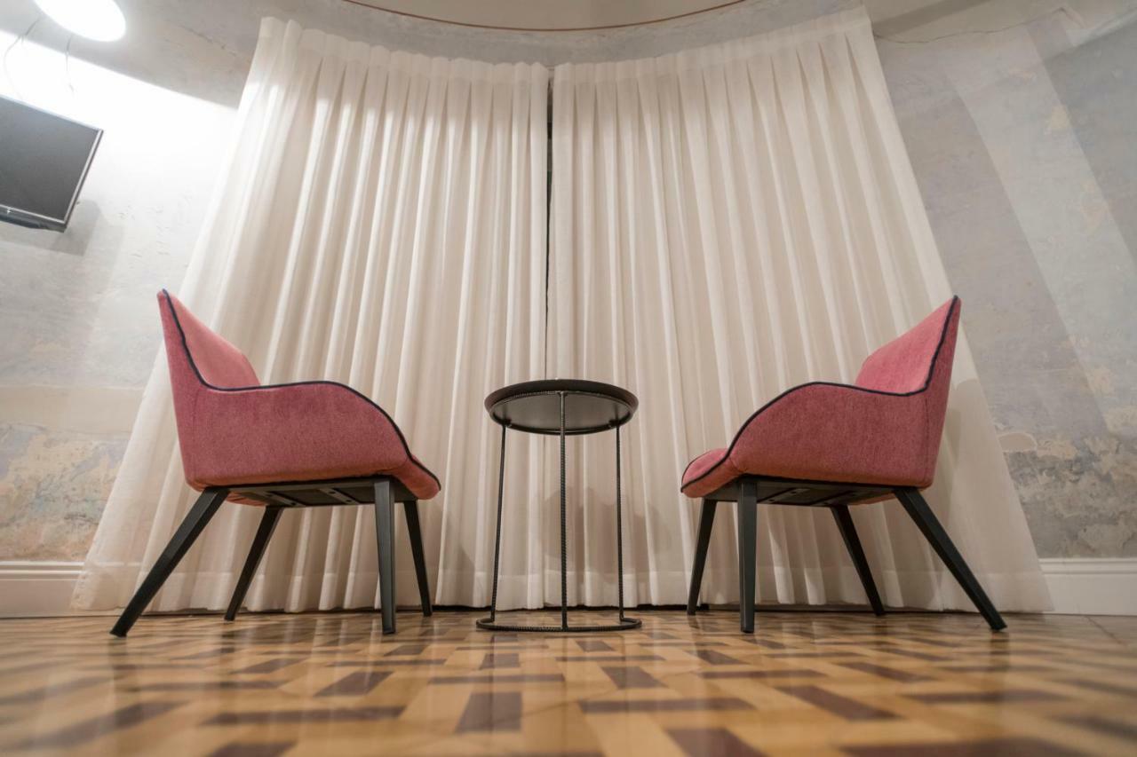 Jojo Tlv Hotel Тел Авив Екстериор снимка